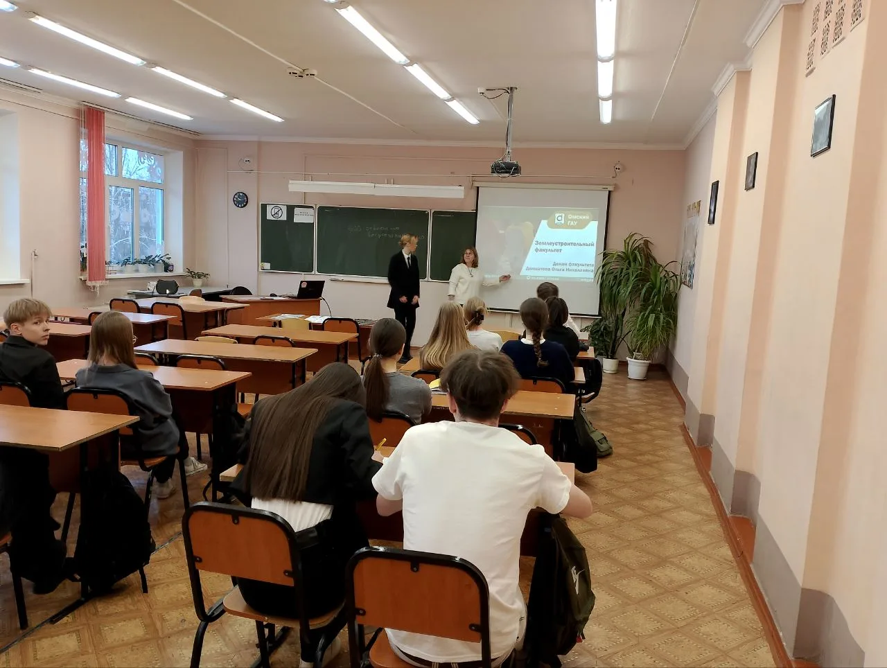Классная встреча с представителями ОМГТУ и ОмГАУ.