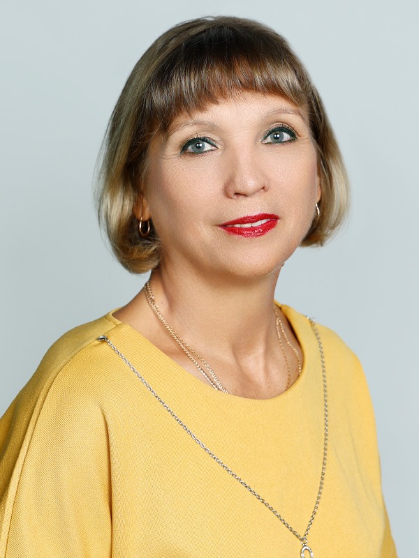 Касаткина Галина Николаевна.