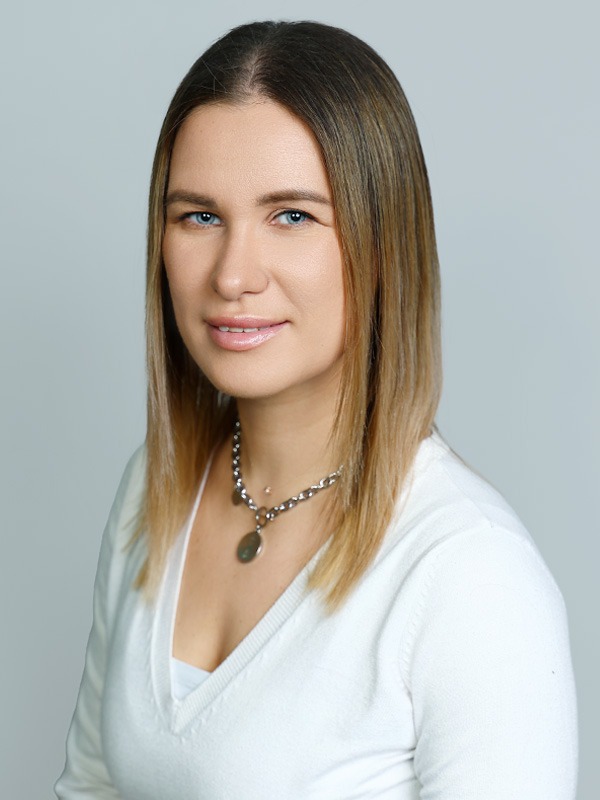 Каткова Яна Евгеньевна.